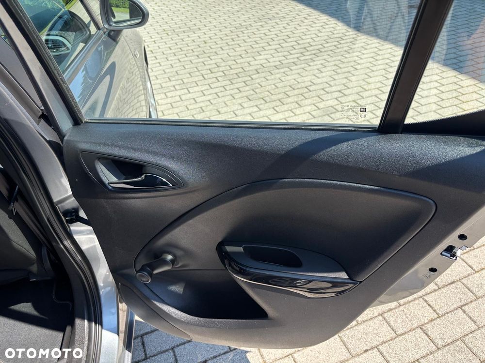 Opel Corsa 1.4 Selection - 25