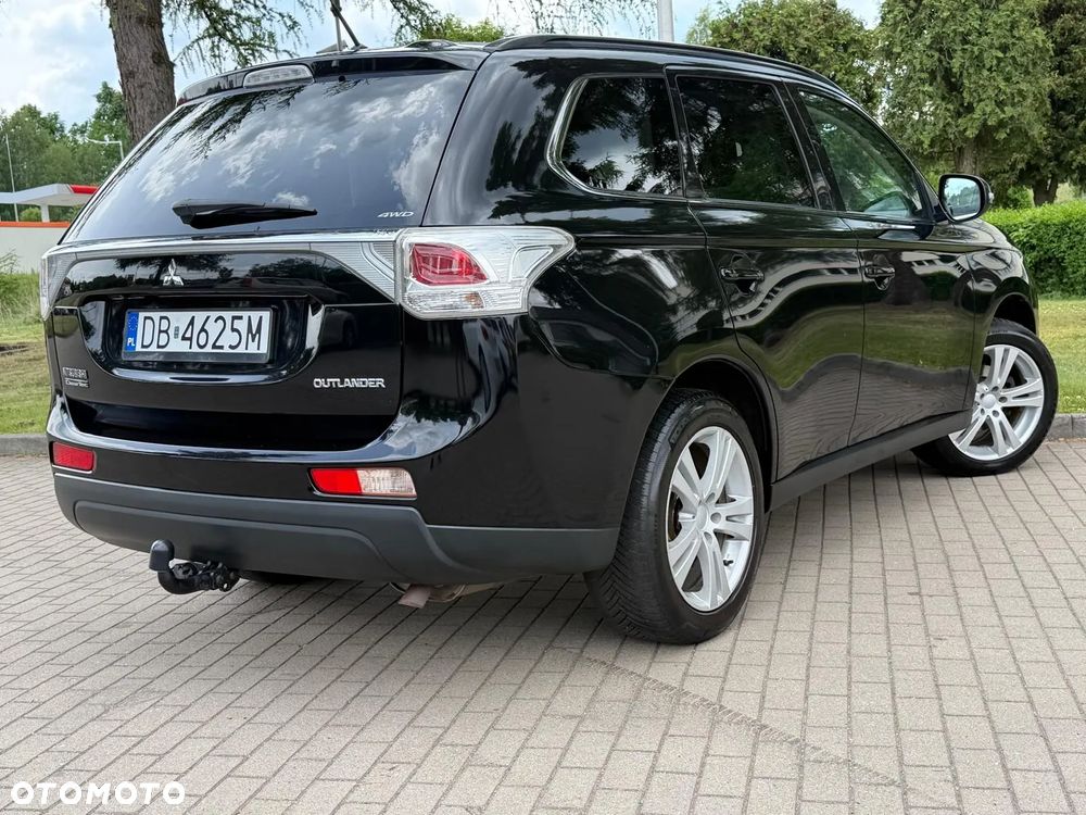 Mitsubishi Outlander 2.2 DI-D 4WD Top - 4