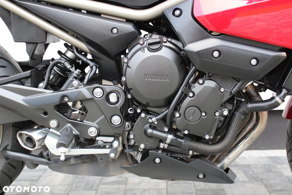 Yamaha XJ - 17