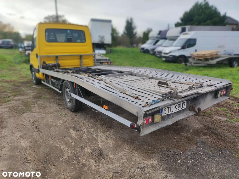 Iveco Daily 65c18 najazd laweta 3.0 - 17