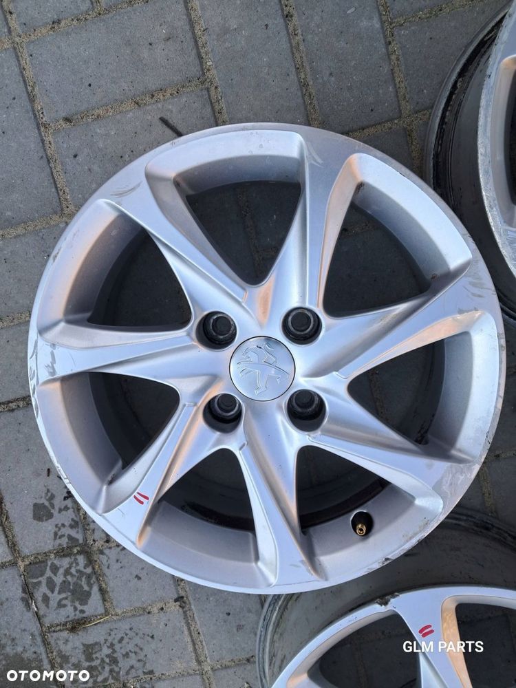 peugeot 208 felgi aluminiowe 15" 9673773577 et23 6j 4x108 - 8