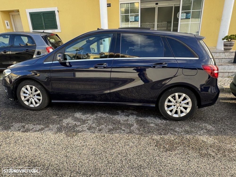 Mercedes-Benz B 180 d Style Plus Aut. - 2