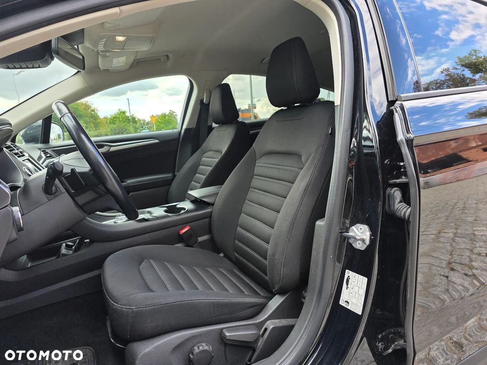 Ford Mondeo - 19