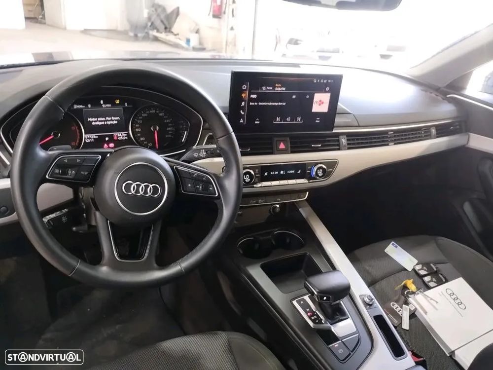 Audi A4 Avant 35 TDI Advanced S tronic - 9
