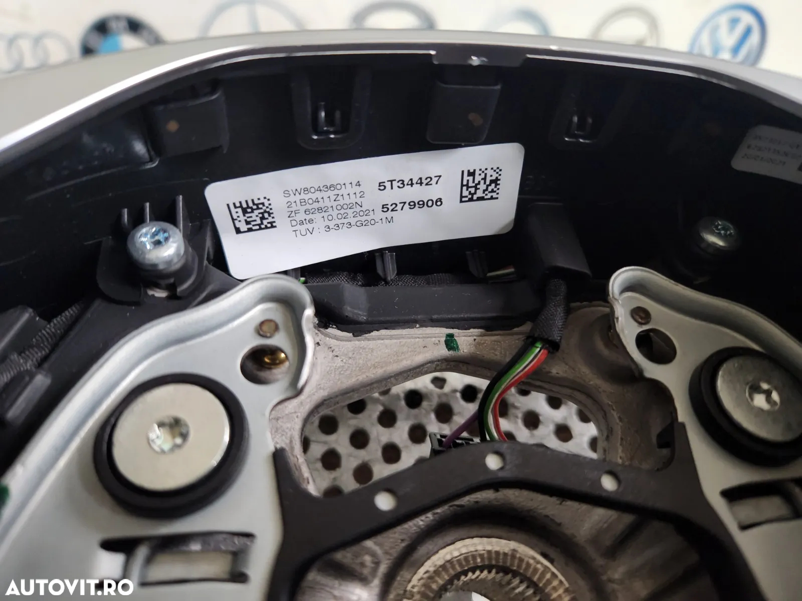 Volan Bmw M Paket Cu Comenzi Din Piele G20 G21 G30 G31 F40 F41 F45 F46 F44 Etc. Dezmembrez Bmw F40 - 10