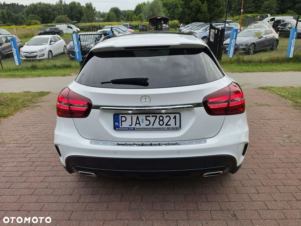 Mercedes-Benz GLA 220 4-Matic AMG Line - 6