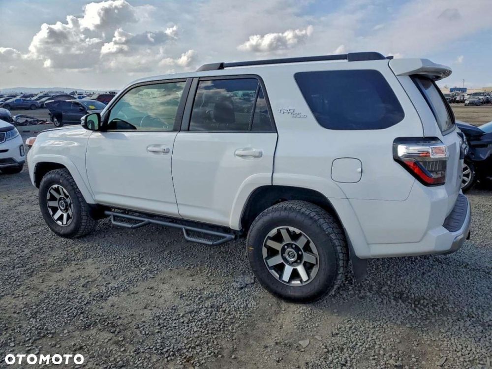 Toyota 4-Runner - 3
