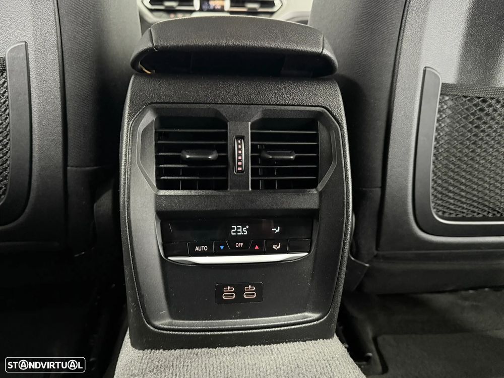 BMW 320 e Corporate Edition Auto - 45