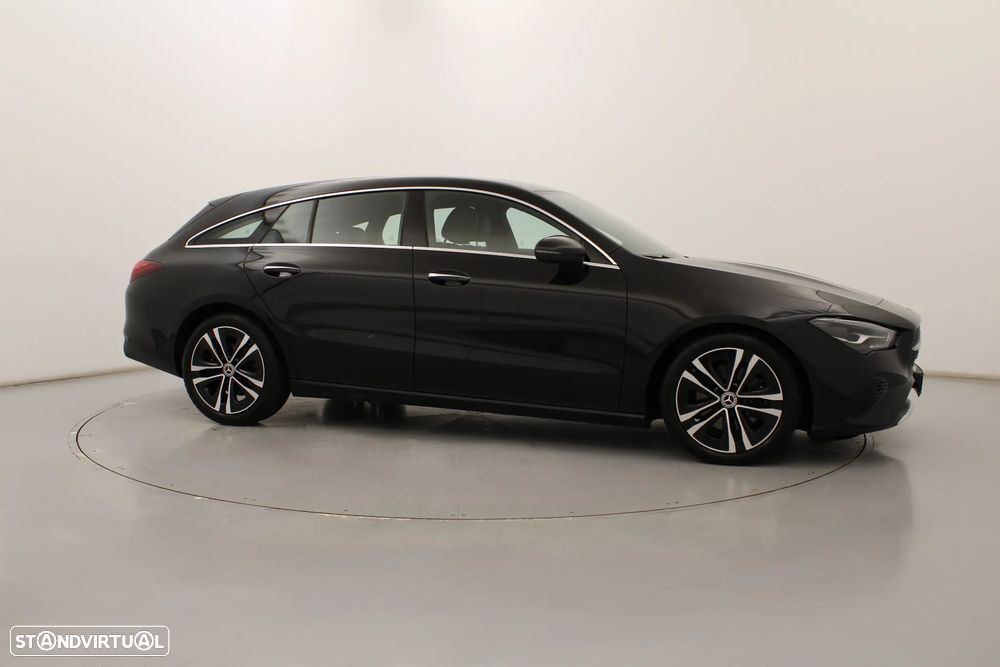 Mercedes-Benz CLA 220 d Shooting Brake Progressive Aut. - 3