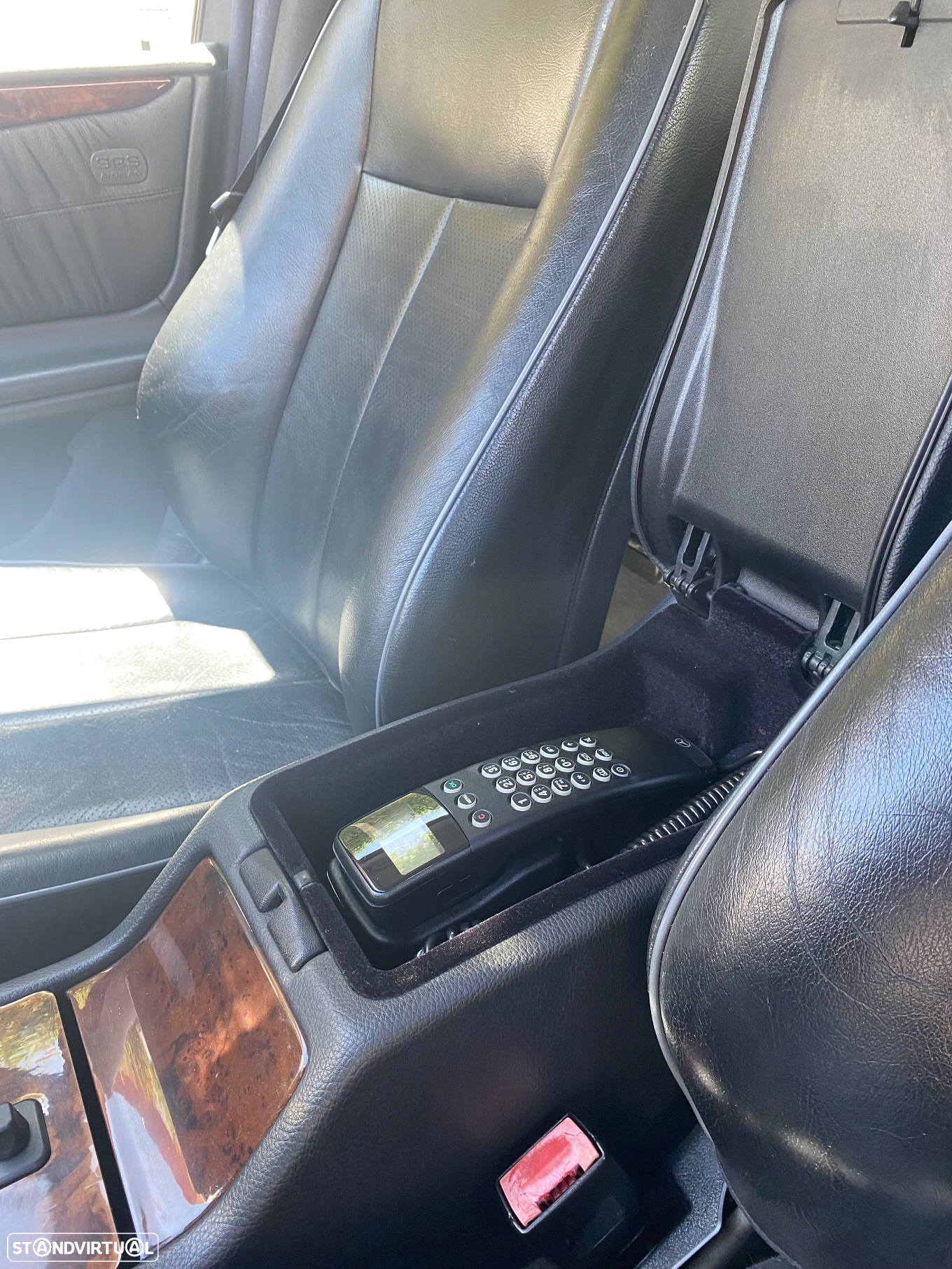 Mercedes-Benz E 320 - 11