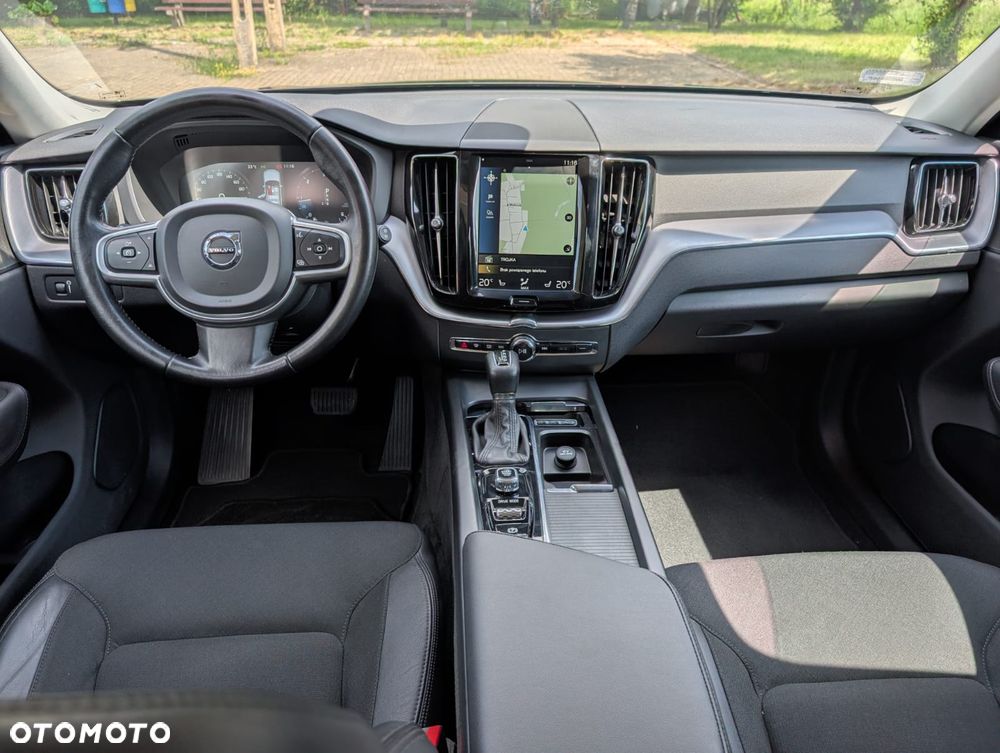 Volvo XC 60 D4 AWD Momentum - 13