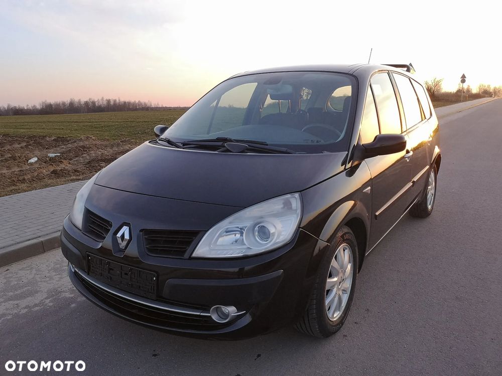 Renault Grand Scenic 2.0 16V Luxe Privilege - 11