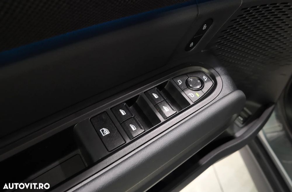 Mini Countryman S ALL4 Classic Trim - 19