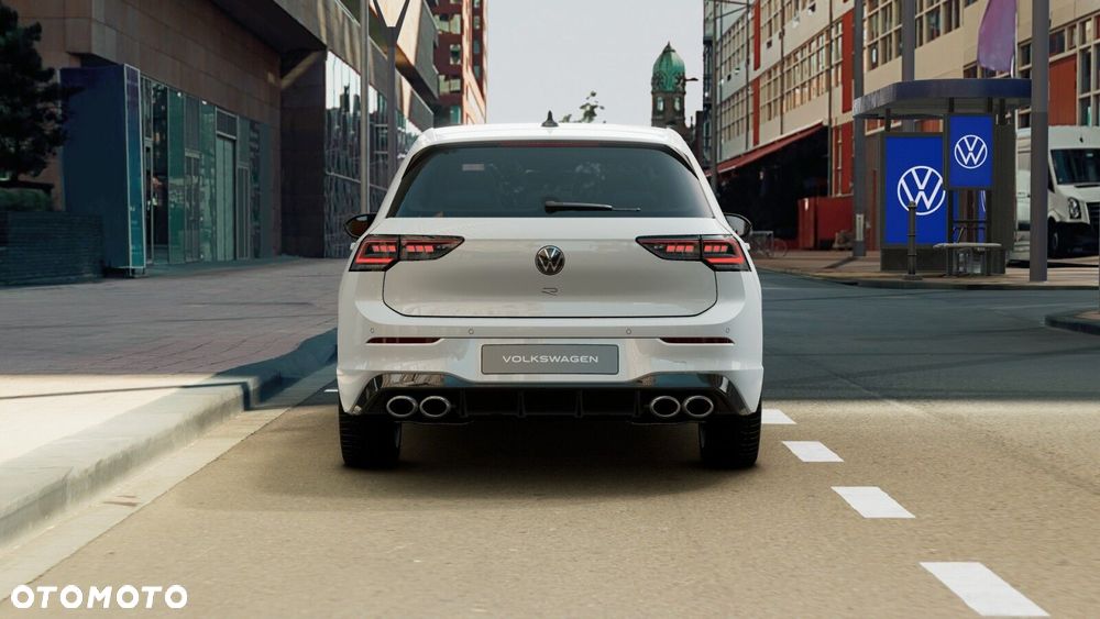Volkswagen Golf - 12