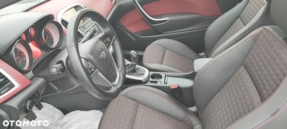 Opel Astra 1.6 Turbo Edition - 16