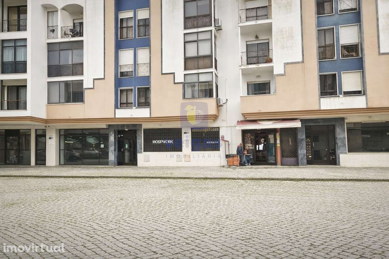 LOJA PARA INVESTIMENTO – SOBRALINHO (ALVERCA DO RIBATEJO) - Grande imagem: 2/4