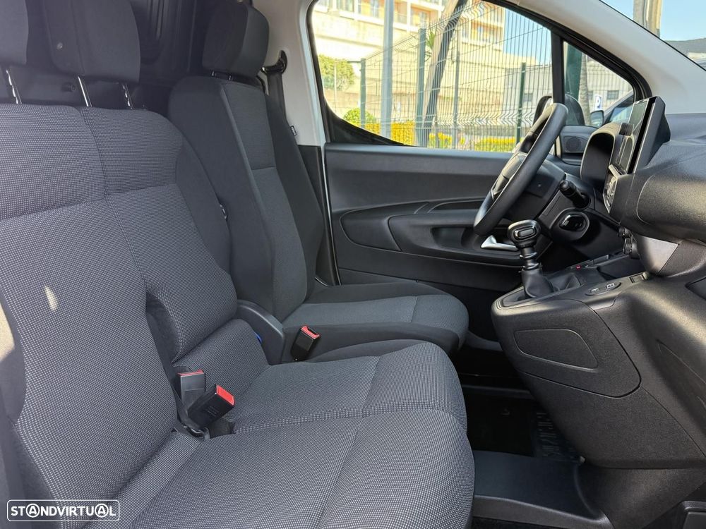 Fiat Doblo 1.5 Blue-HDI 100cv Câmera/Ecrâ - 31