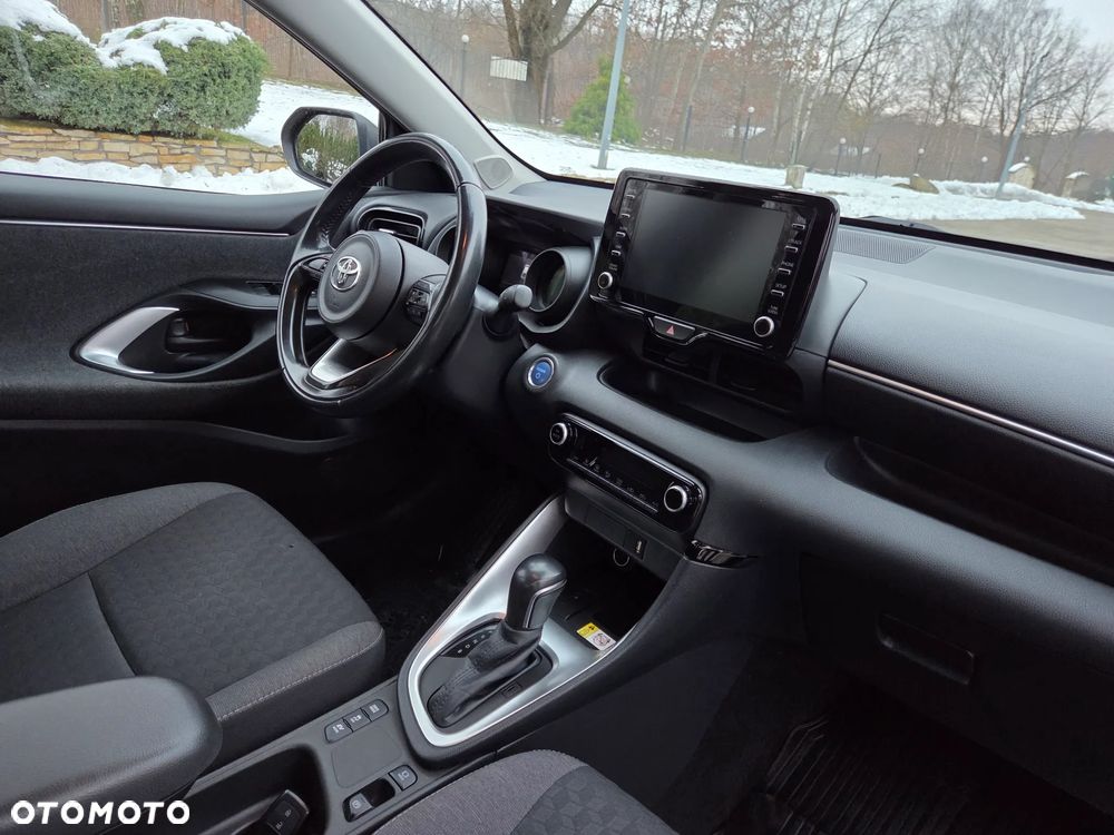 Toyota Yaris Hybrid 1.5 Selection Style - 16