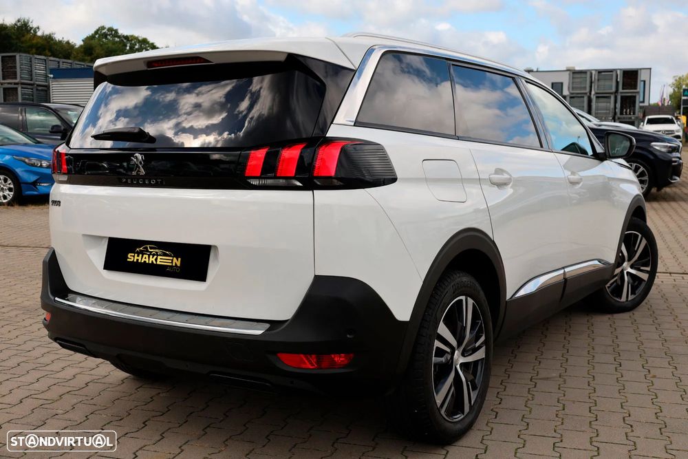 Peugeot 5008 1.2 PureTech Allure EAT8 - 6