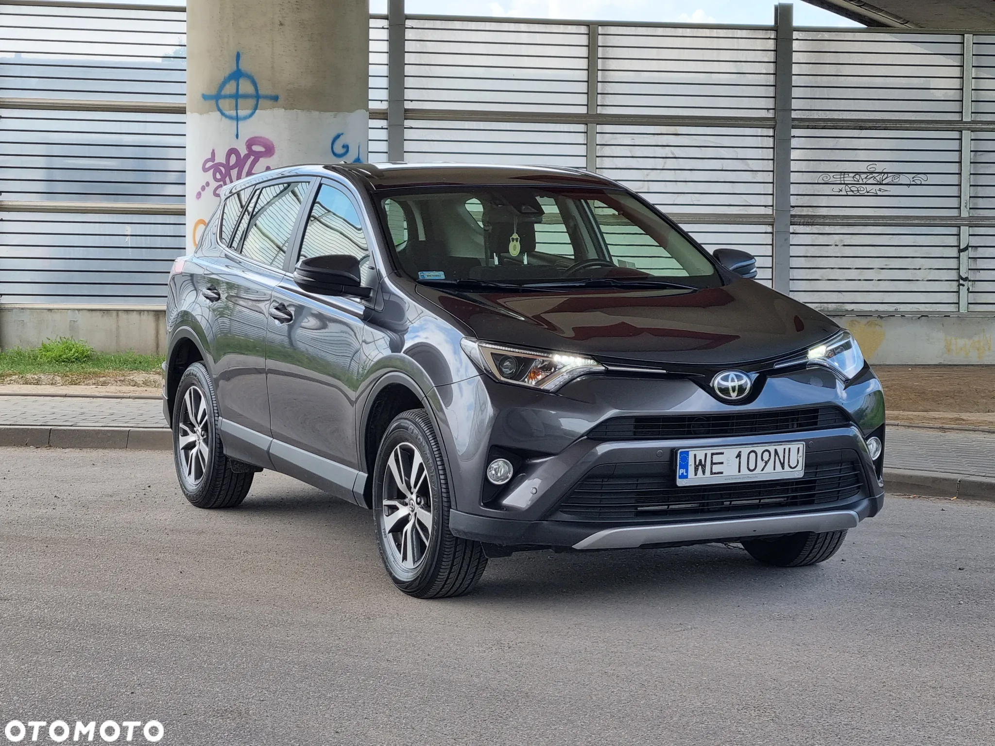 Toyota RAV4 2.0 D-4D Premium 4x2 - 9