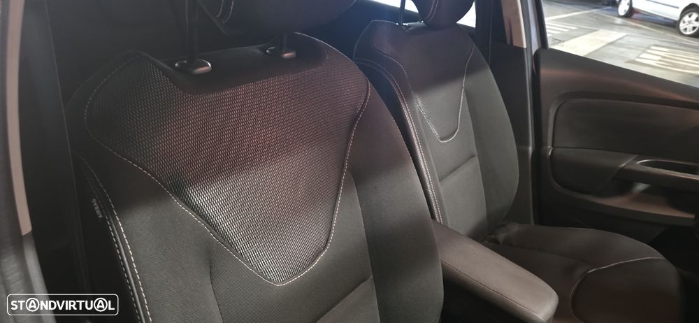 Renault Clio Sport Tourer Energy dCi 110 Bose Edition - 8