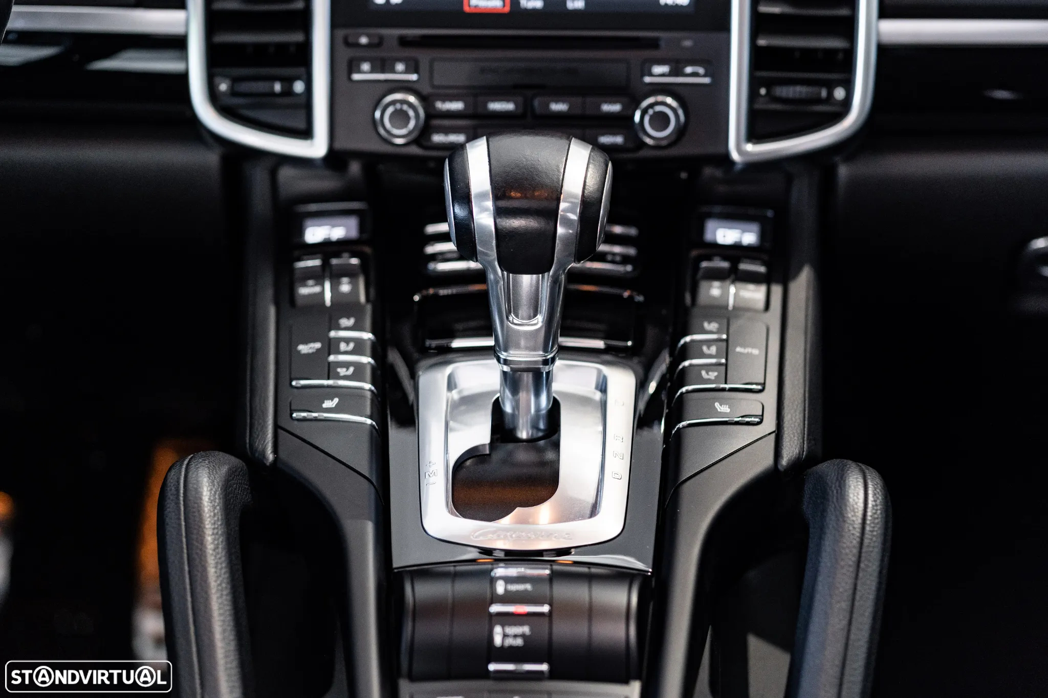 Porsche Cayenne S E-Hybrid Platinum Edition - 16