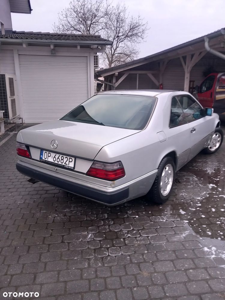 Mercedes-Benz W124 (1984-1993) - 9