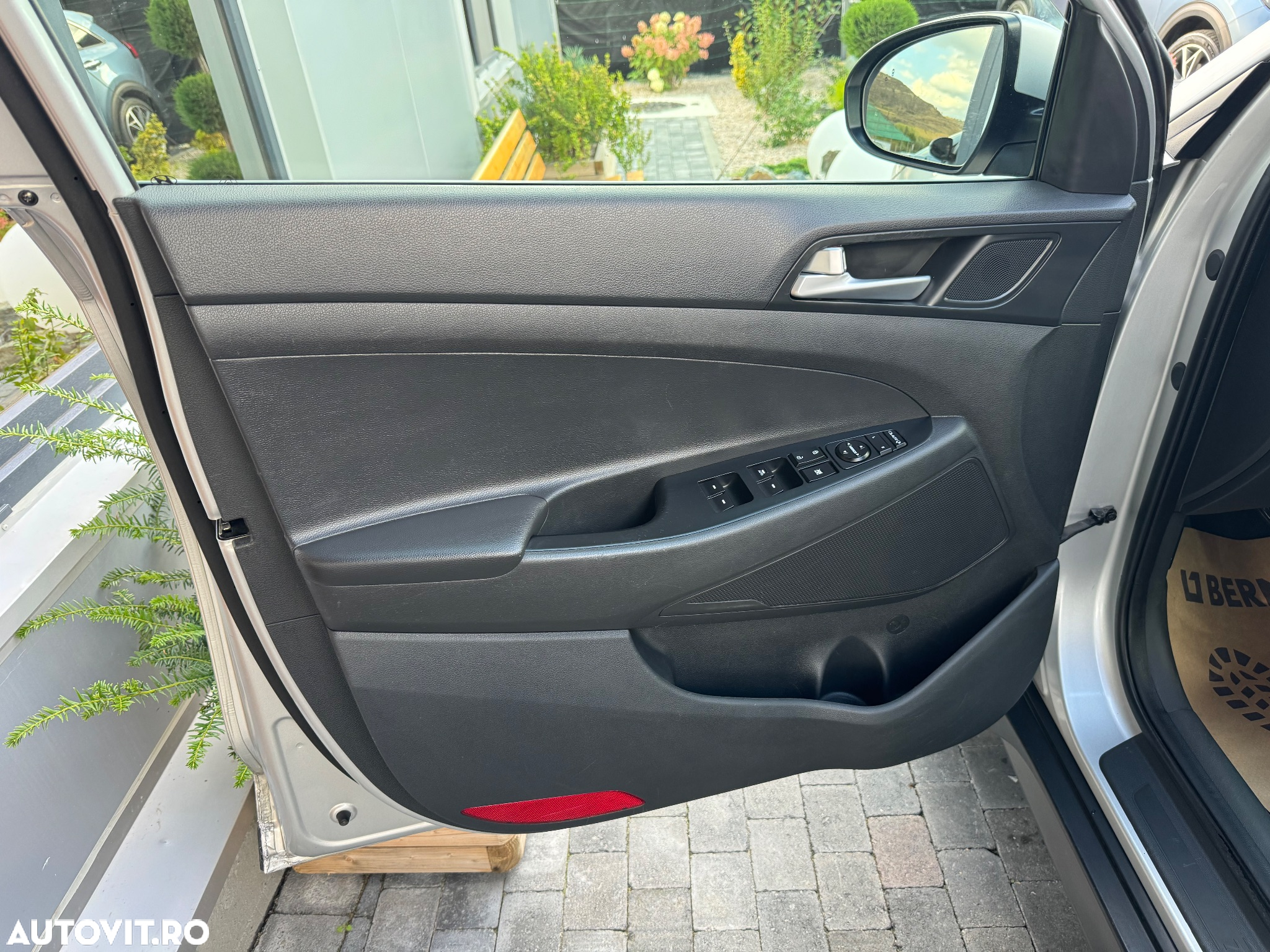 Hyundai Tucson blue 1.7 CRDi 2WD Passion - 29