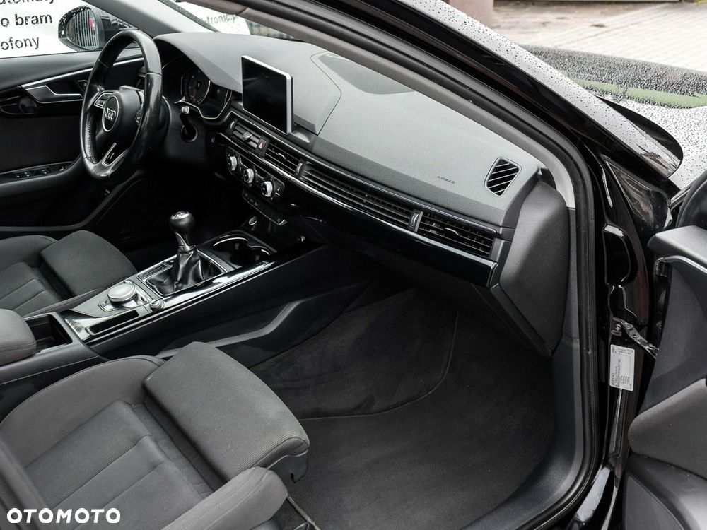 Audi A4 Avant 2.0 TDI Sport - 34