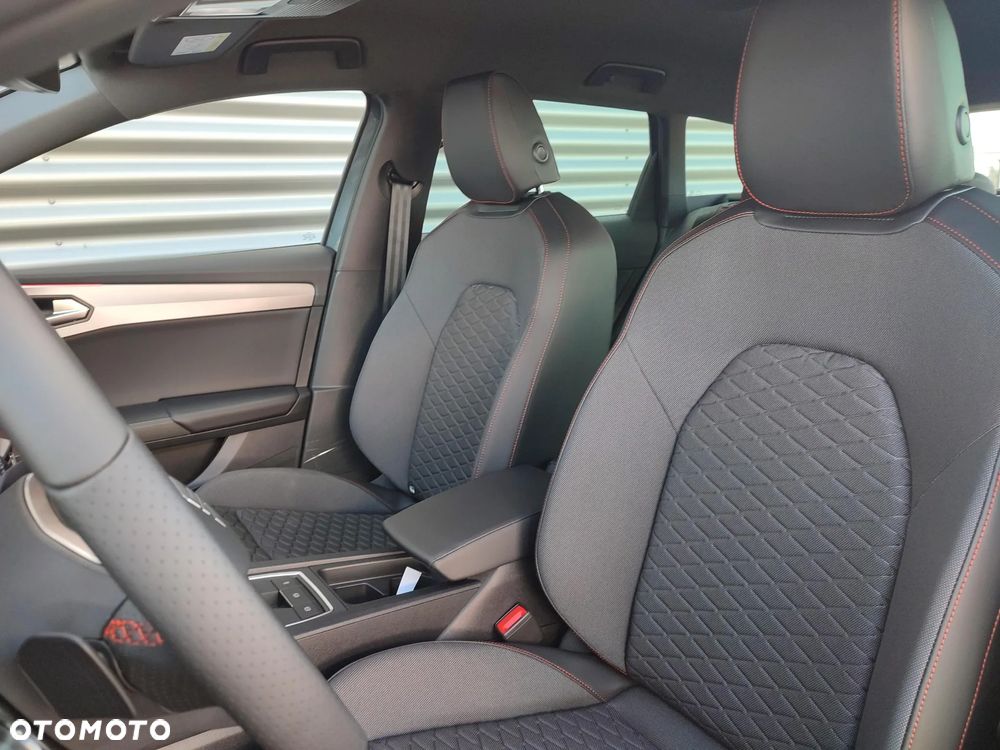 Seat Leon 1.5 eTSI FR DSG - 11