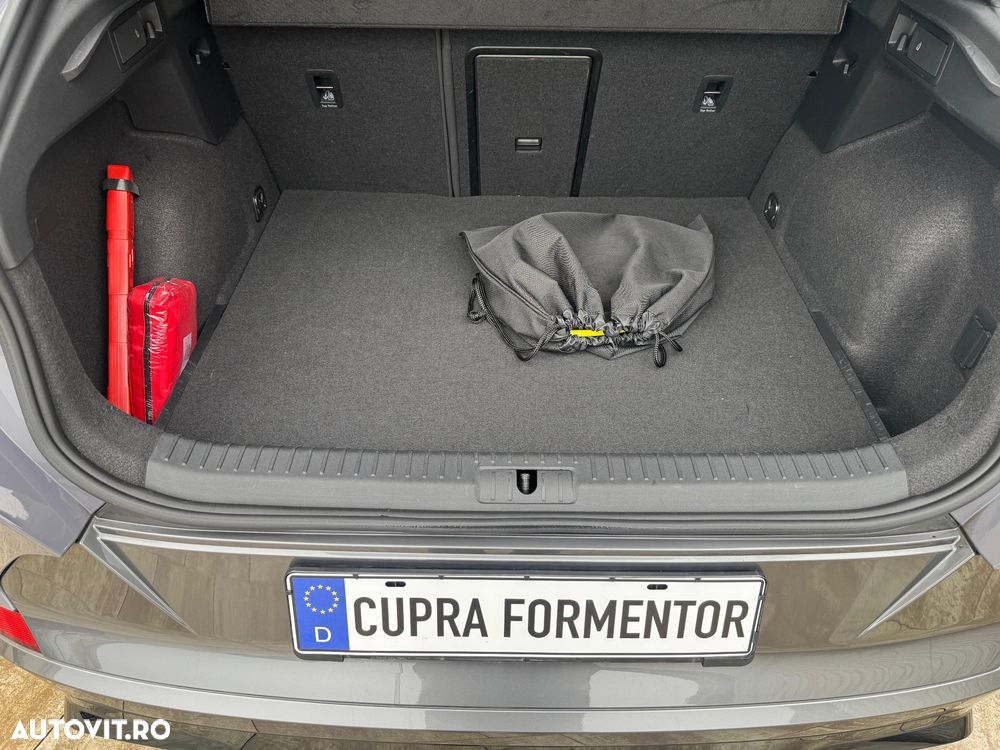 Cupra Formentor 1.4 e-HYBRID PHEV VZ - 33