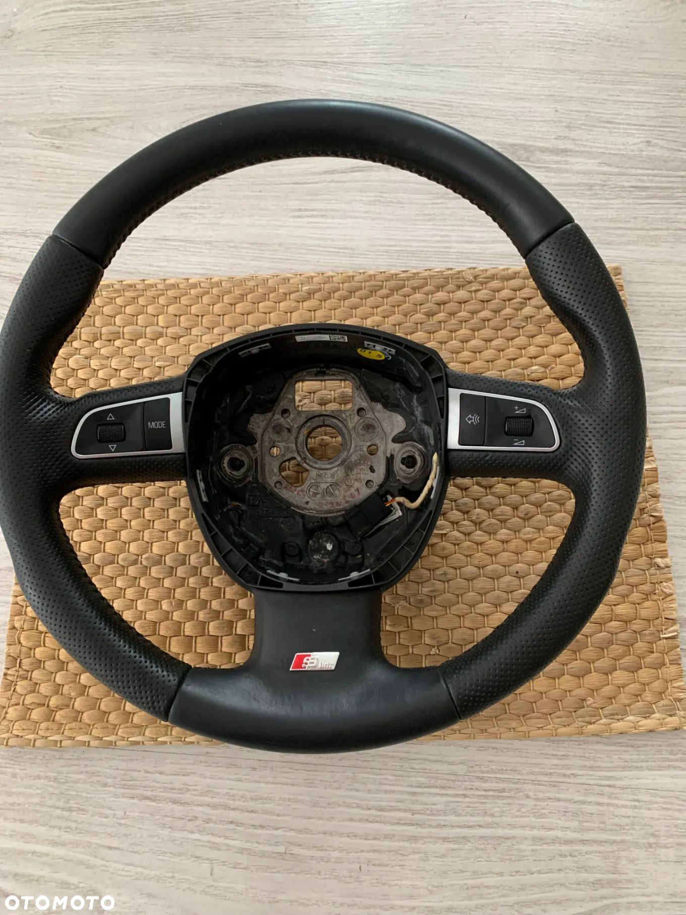 KIEROWNICA SKÓRA MULTI MULTIFUNKCJA AUDI A4 B8 A5 8T 8T0419091A - 1