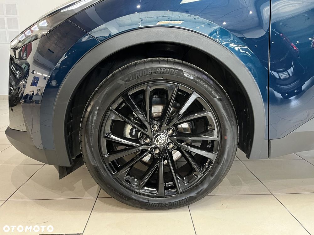 Toyota C-HR - 10