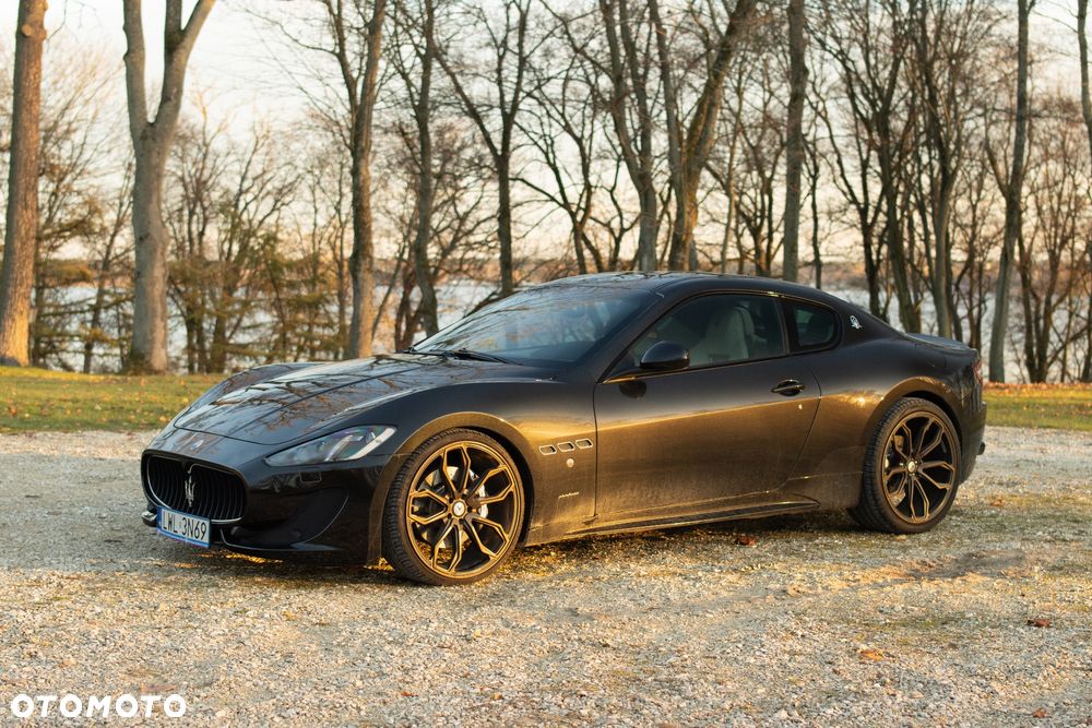 Maserati GranTurismo S - 4