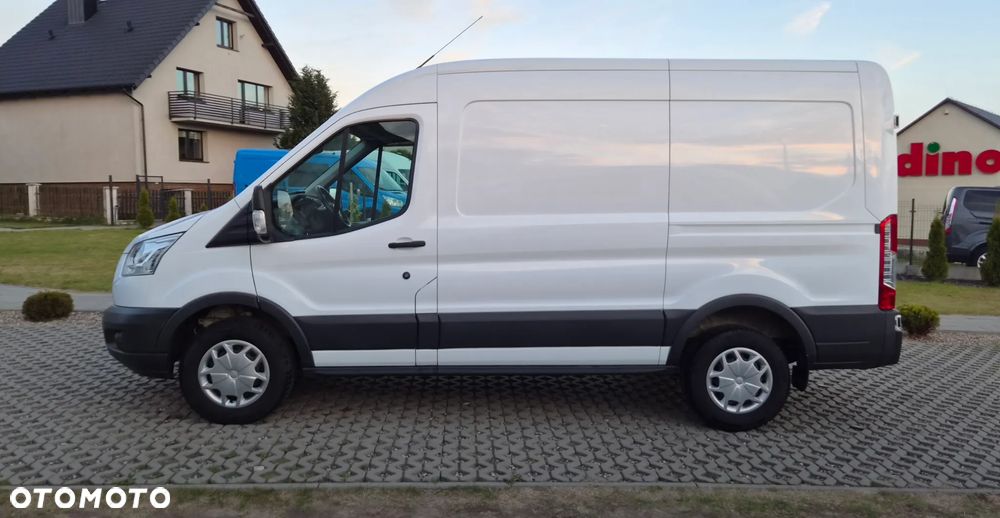 Ford Transit L2H2 2.0d Kamera Podgrzewane siedzen Stan Idealnyia - 35