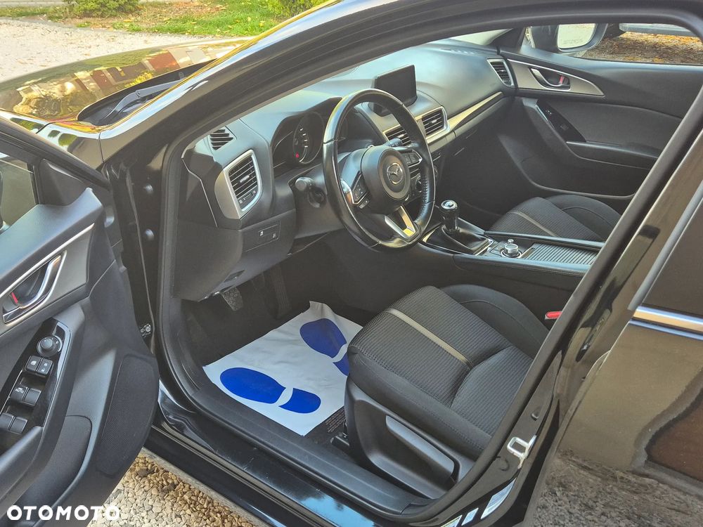 Mazda 3 - 6