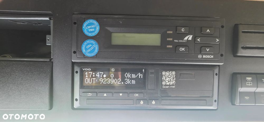 Mercedes-Benz Actros - 10
