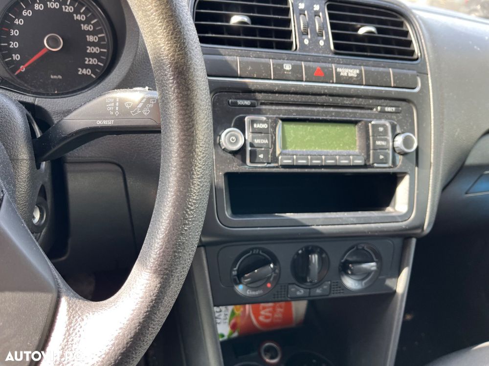 Volkswagen Polo - 14