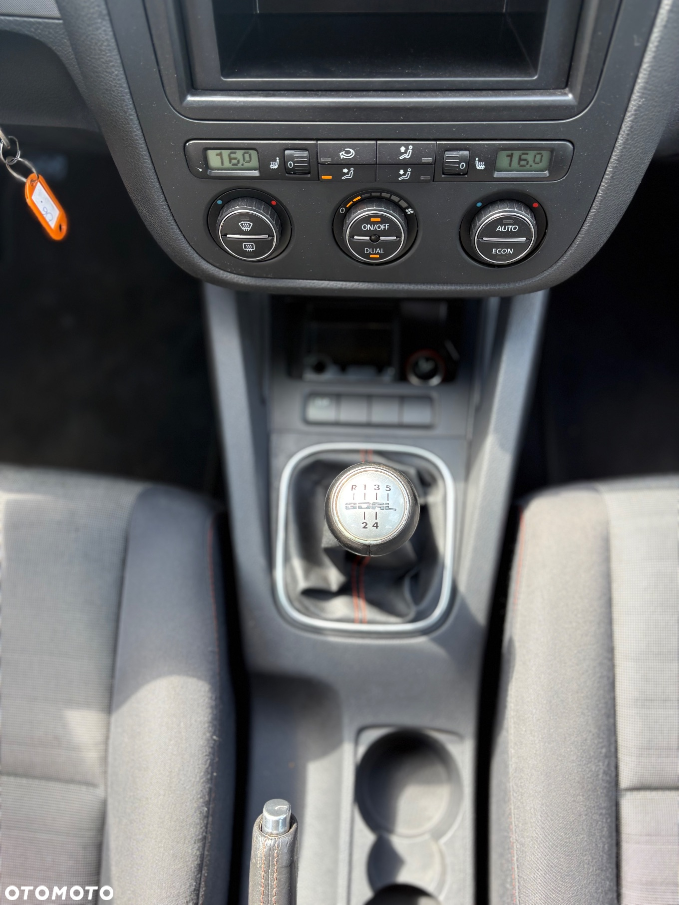 Volkswagen Golf 1.6 Goal - 12