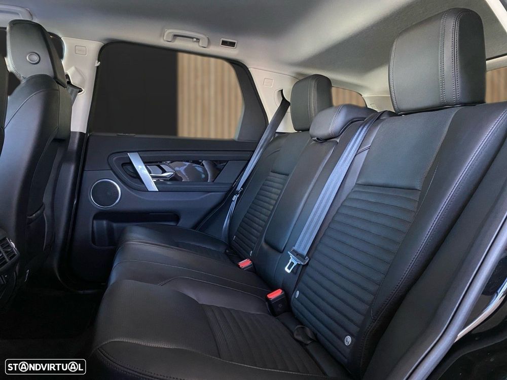 Land Rover Discovery Sport 1.5 I3 P300e AWD S - 8