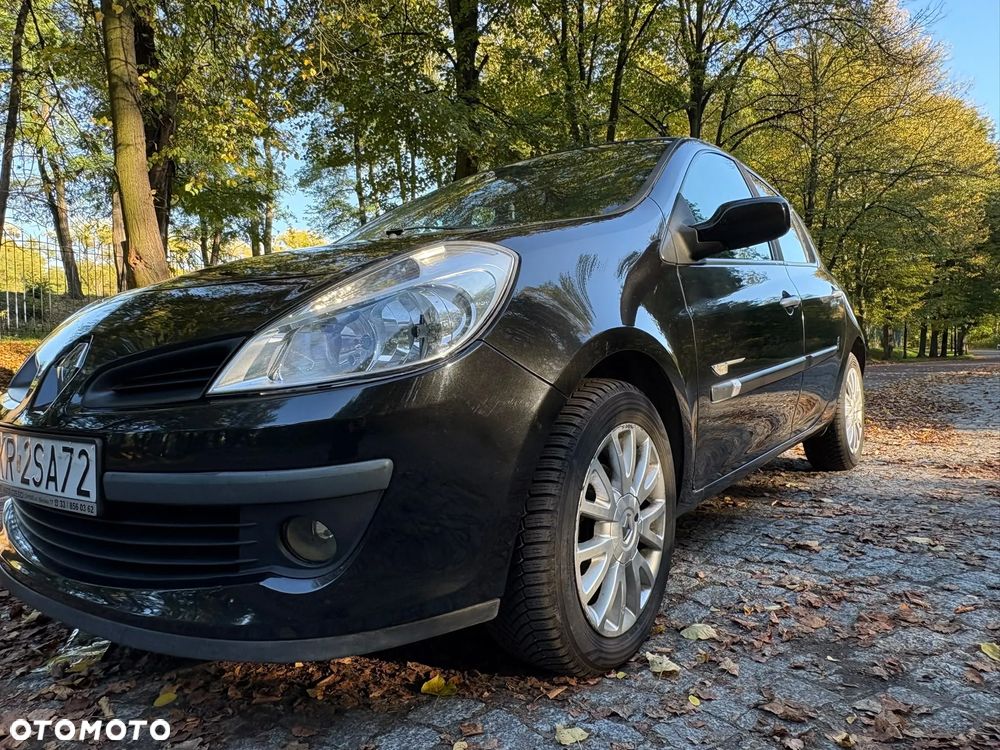 Renault Clio 1.6 16V Expression - 9