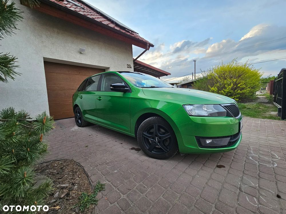Skoda RAPID - 23