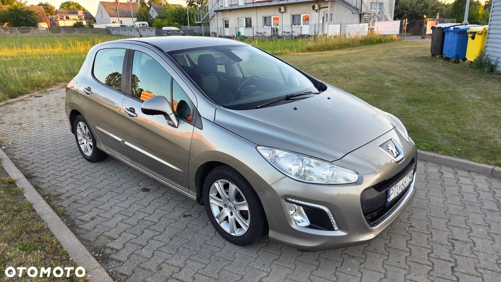 Peugeot 308 1.6 HDi Active - 1