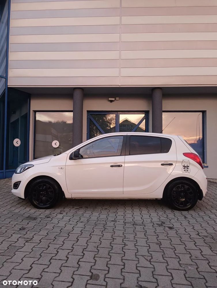 Hyundai i20 1.25 Classic + - 4