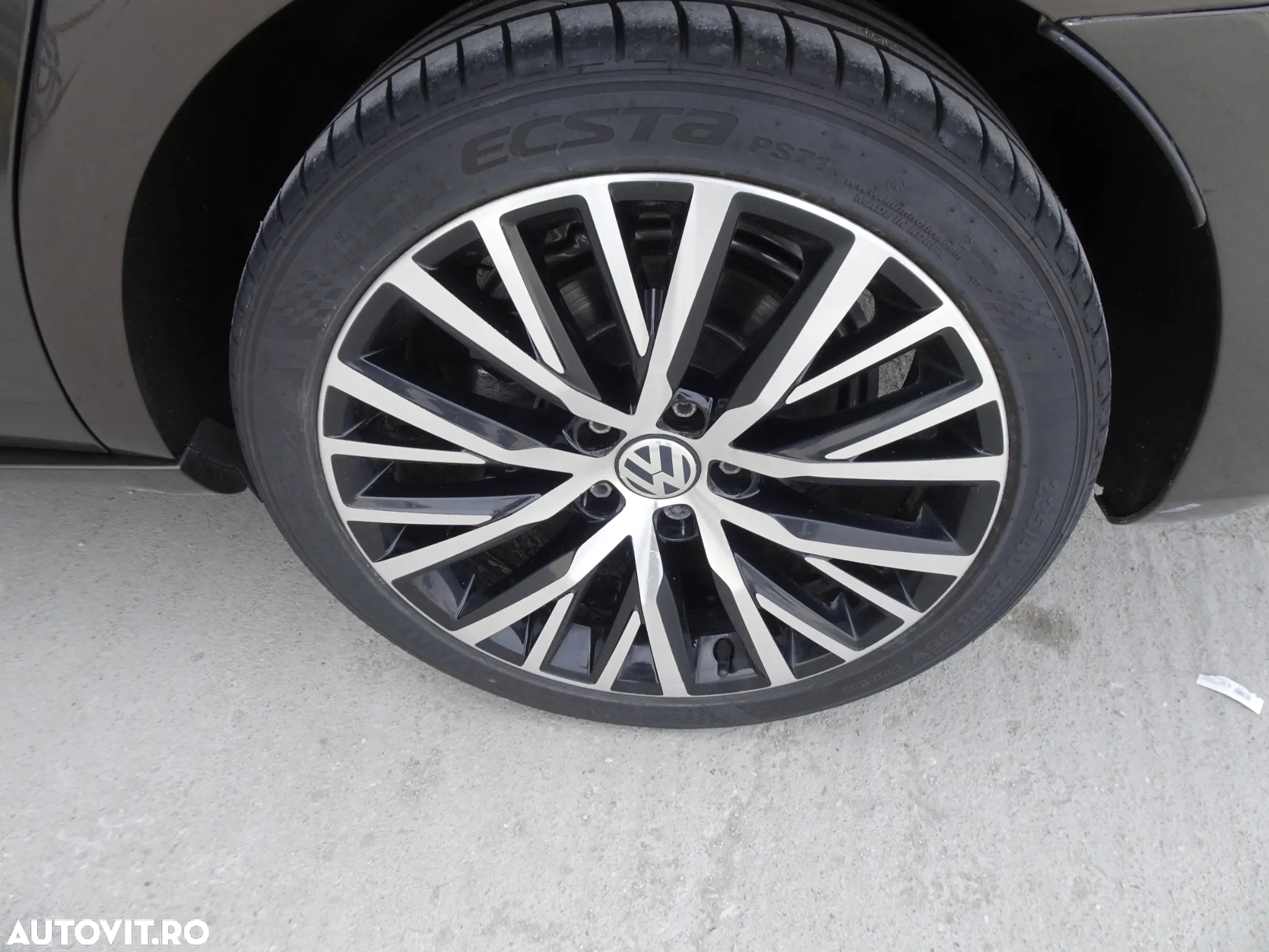 Volkswagen Passat CC 2.0 TDI BlueMotion Technology DSG - 9
