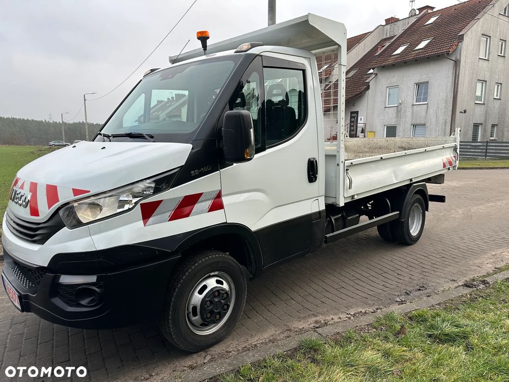 Mitsubishi FUSO KIPER WYWROTKA 3,0 - 5