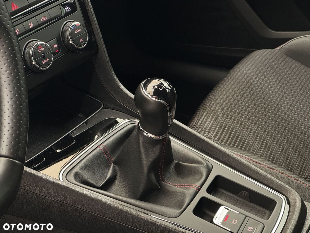 Seat Leon 1.5 TSI FR - 9