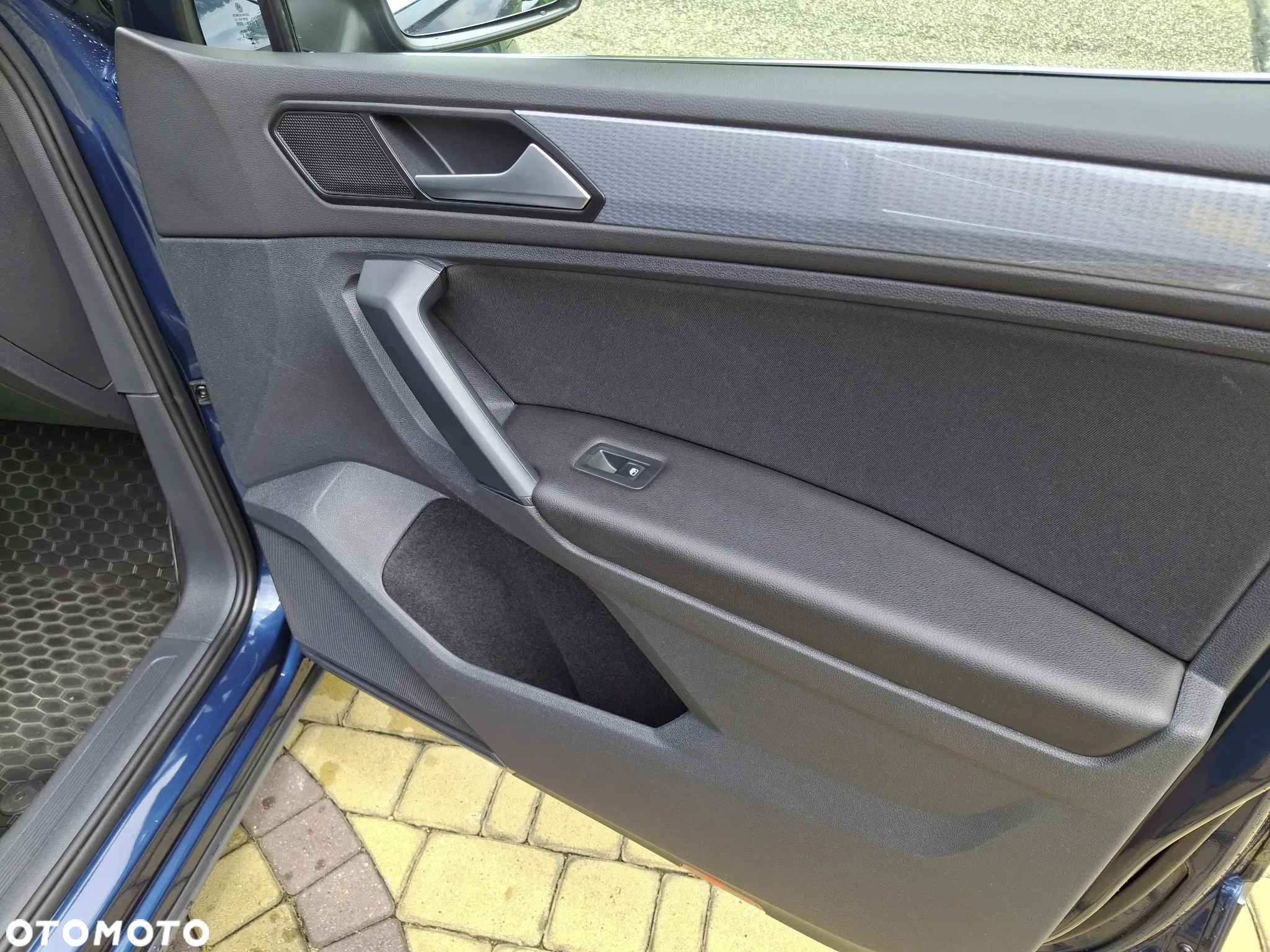 Volkswagen Tiguan 2.0 TDI SCR Life - 17