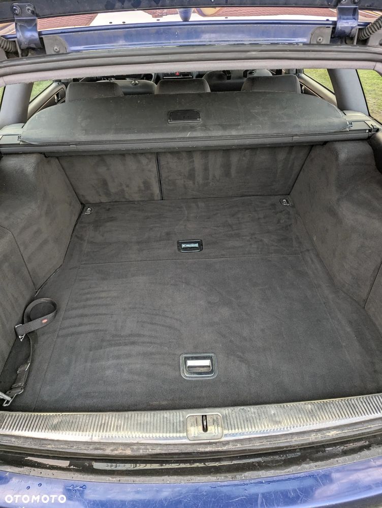 Audi A6 Avant 2.8 30V - 14