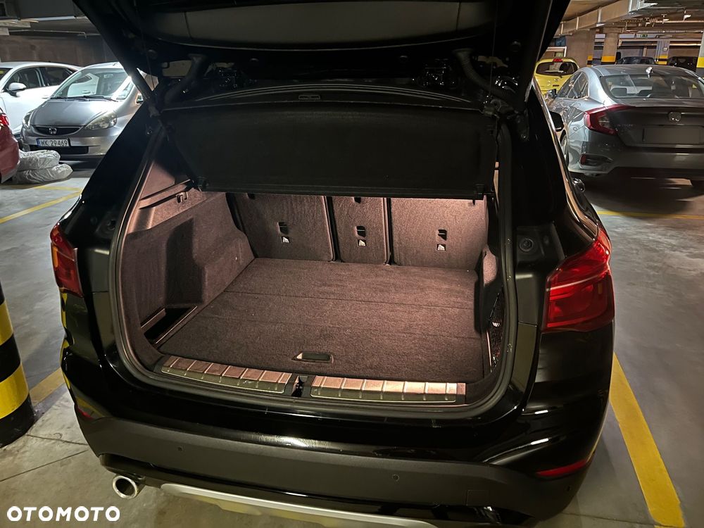 BMW X1 xDrive25i Sport Line - 19